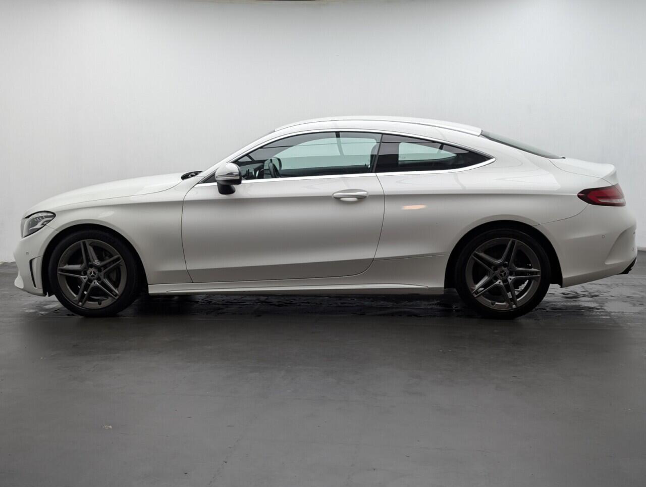 Used Mercedes-Benz C Class 2018 for sale - 77082019: Photo 19