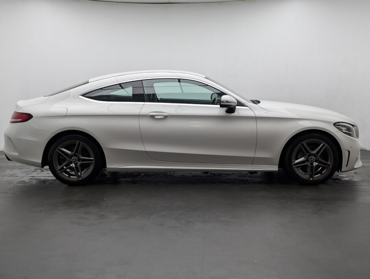 Used Mercedes-Benz C Class 2018 for sale - 77082019: Photo 23