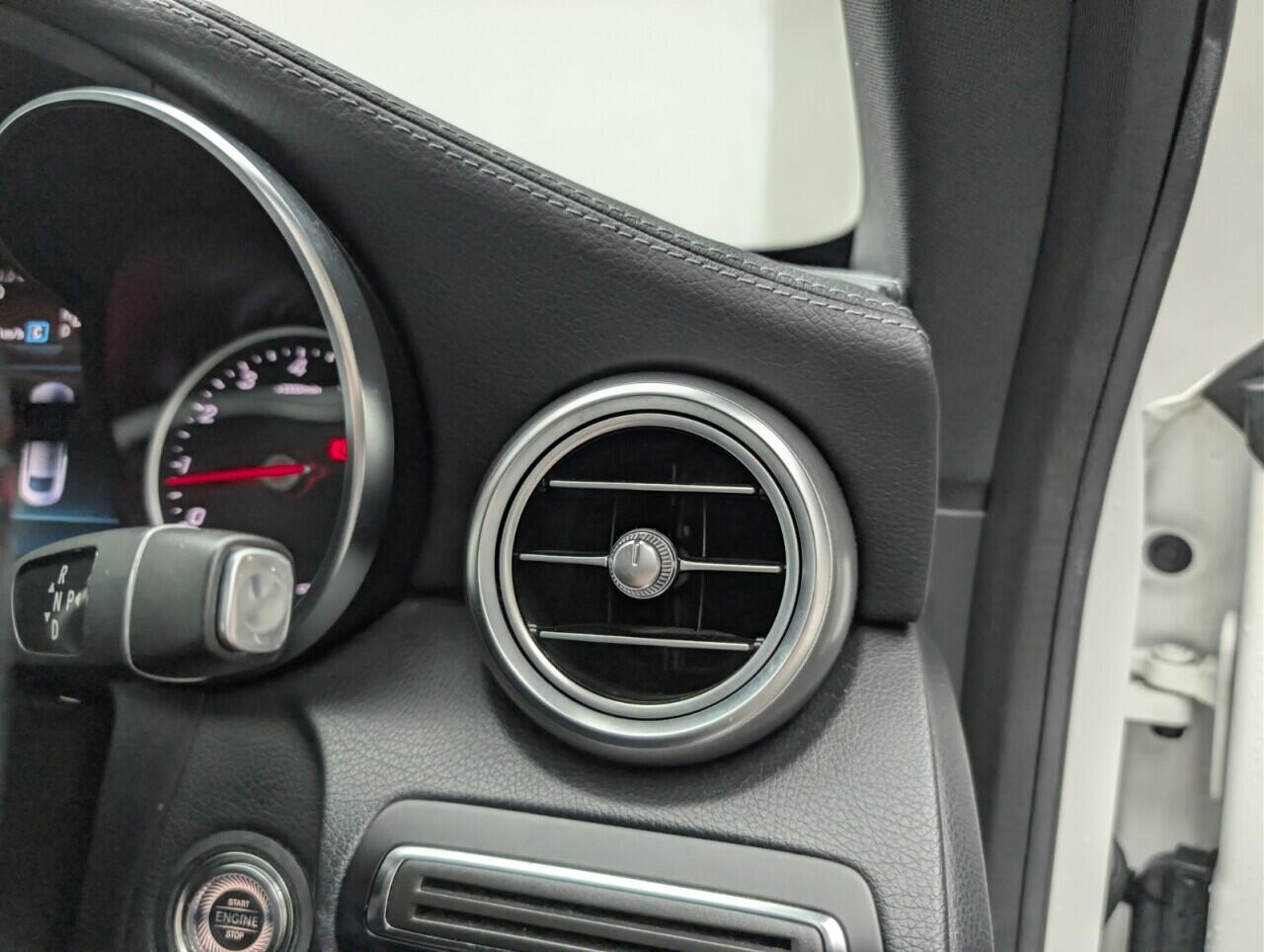 Used Mercedes-Benz C Class 2018 for sale - 77082019: Photo 35