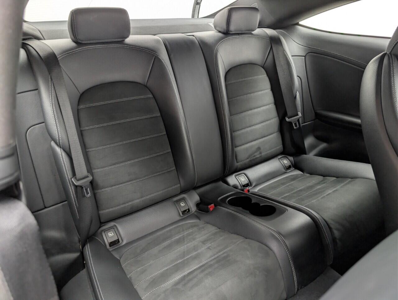 Used Mercedes-Benz C Class 2018 for sale - 77082019: Photo 38