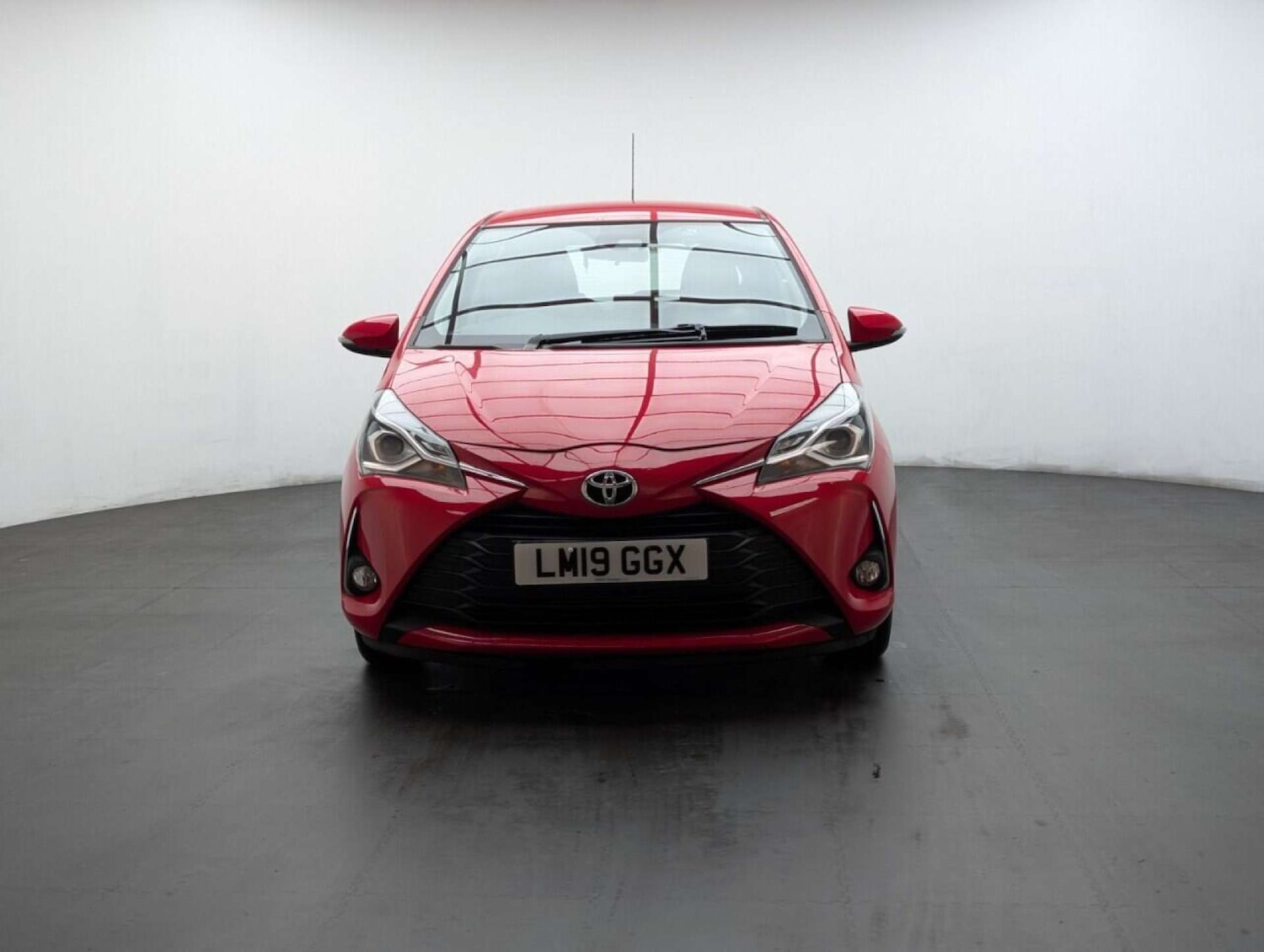 Used Toyota Yaris 2019 for sale - 77793051: Photo 3