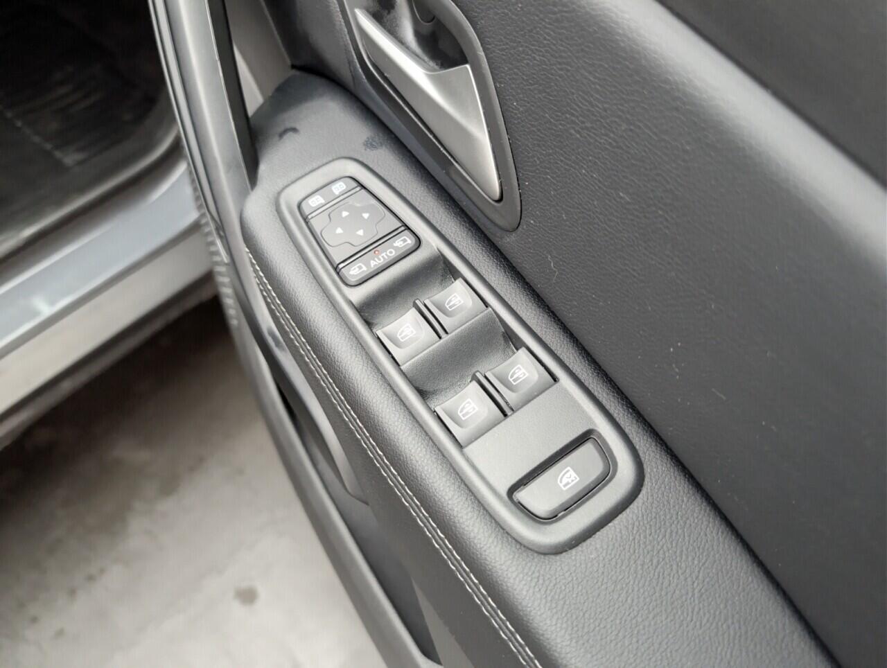 Used Dacia Duster 2024 for sale - 76701792: Photo 22