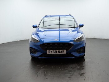 Used Ford Focus 2018 for sale - 77440020: Photo