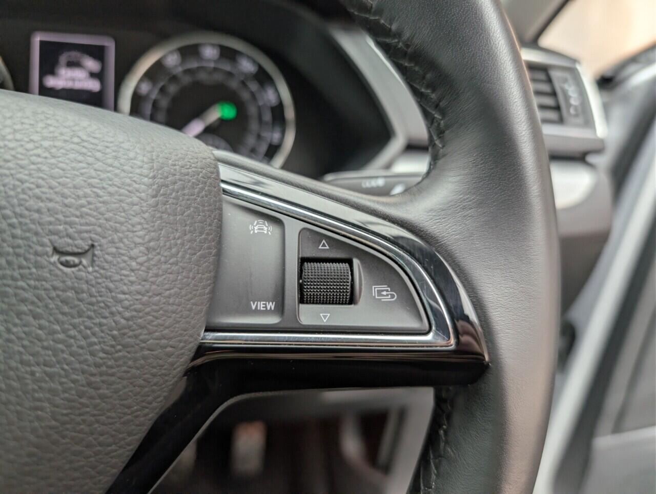 Used Skoda Superb 2020 for sale - 76759351: Photo 21