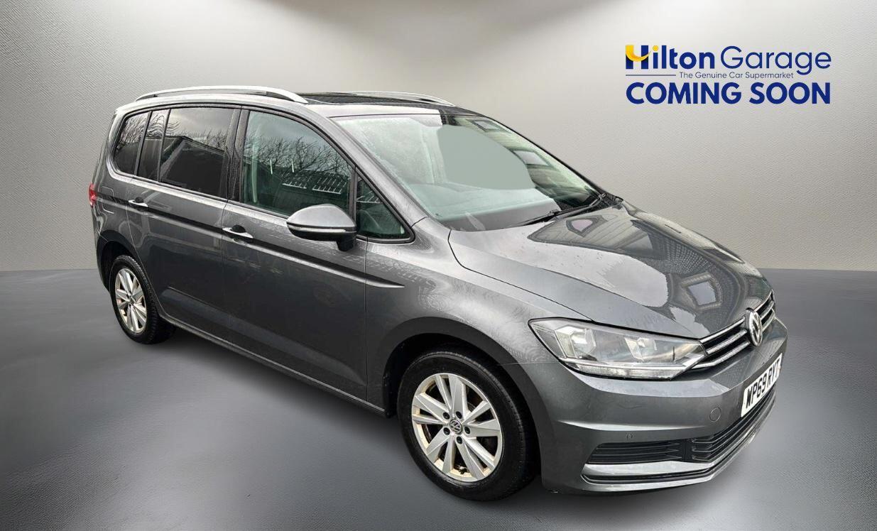 Used Volkswagen Touran 2020 for sale - 76886789: Photo 1