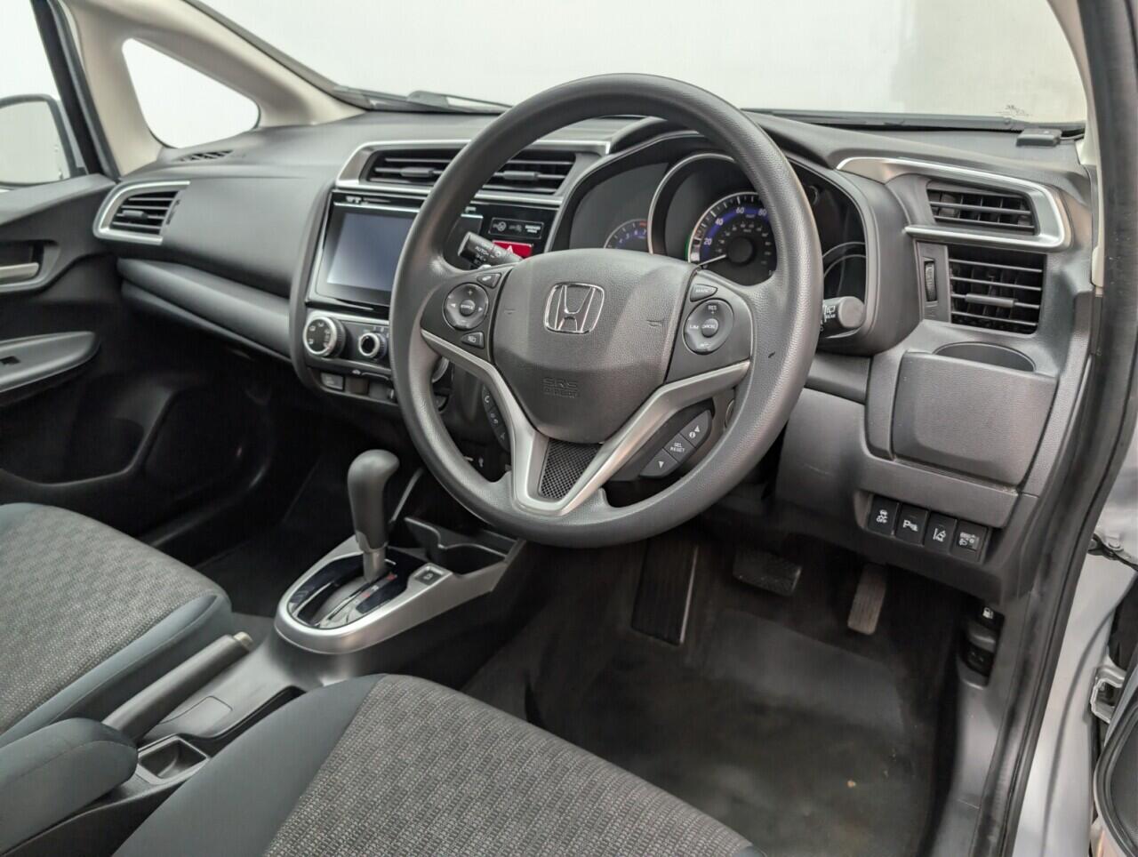 Used Honda Jazz 2017 for sale - 76550798: Photo 20