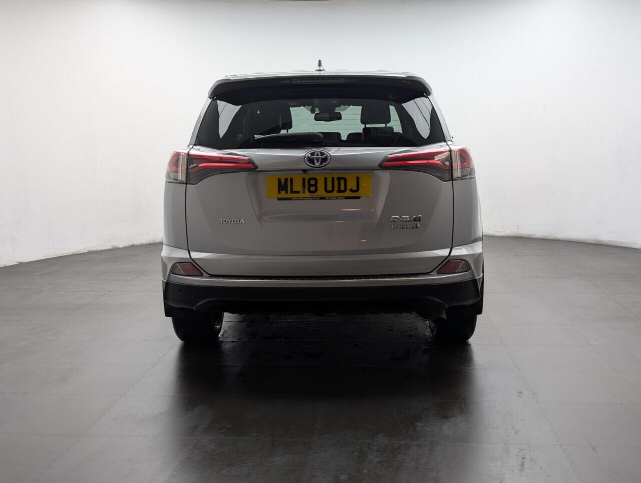 Used Toyota RAV4 2018 for sale - 77057242: Photo 7