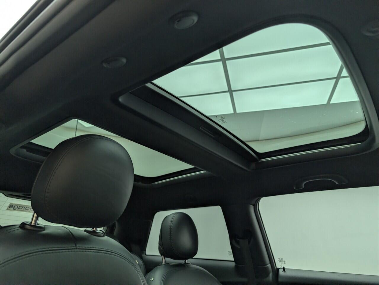 Used MINI Hatch 2017 for sale - 76561123: Photo 21