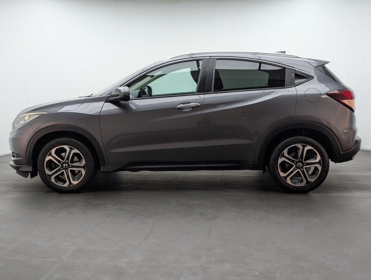 Used Honda HR-V 2015 for sale - 77081621: Photo 5