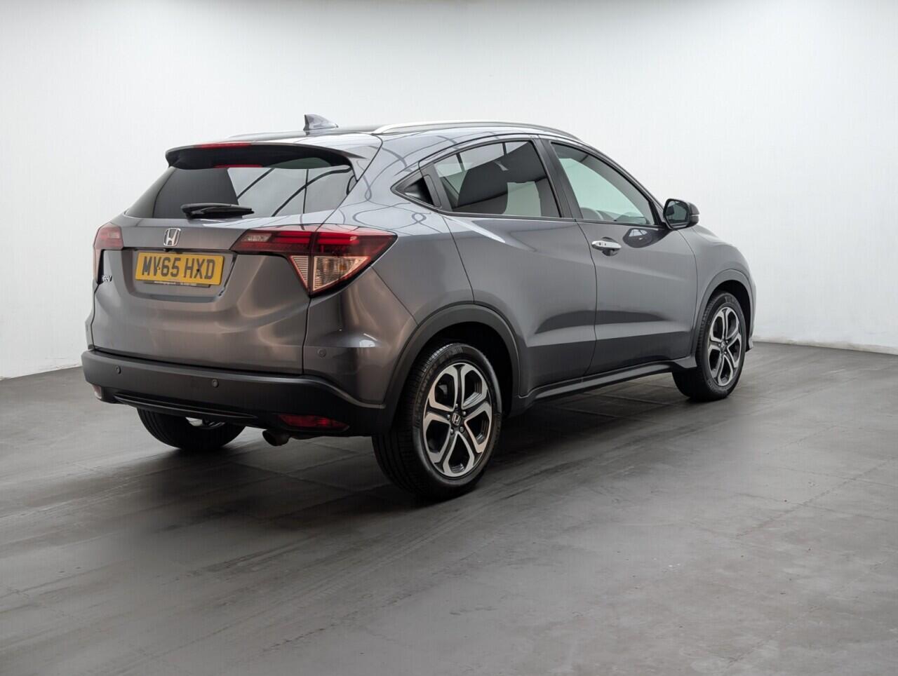 Used Honda HR-V 2015 for sale - 77081621: Photo 8
