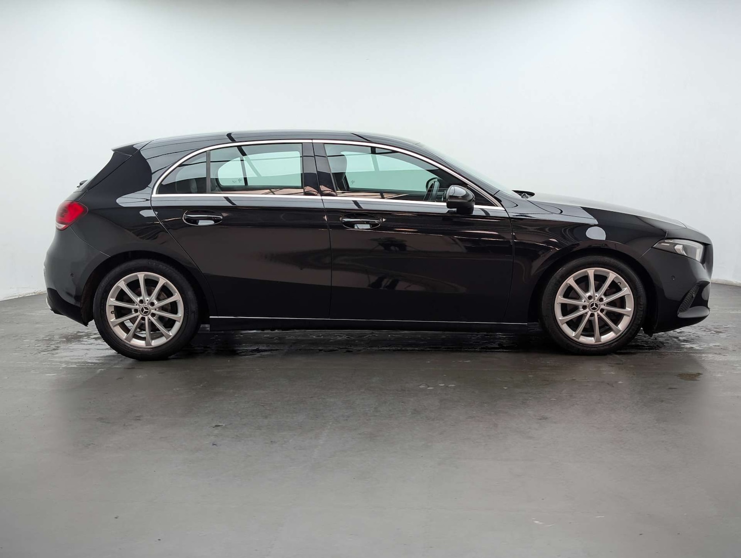 Used Mercedes-Benz A-Class 2019 for sale - 77980254: Photo 11