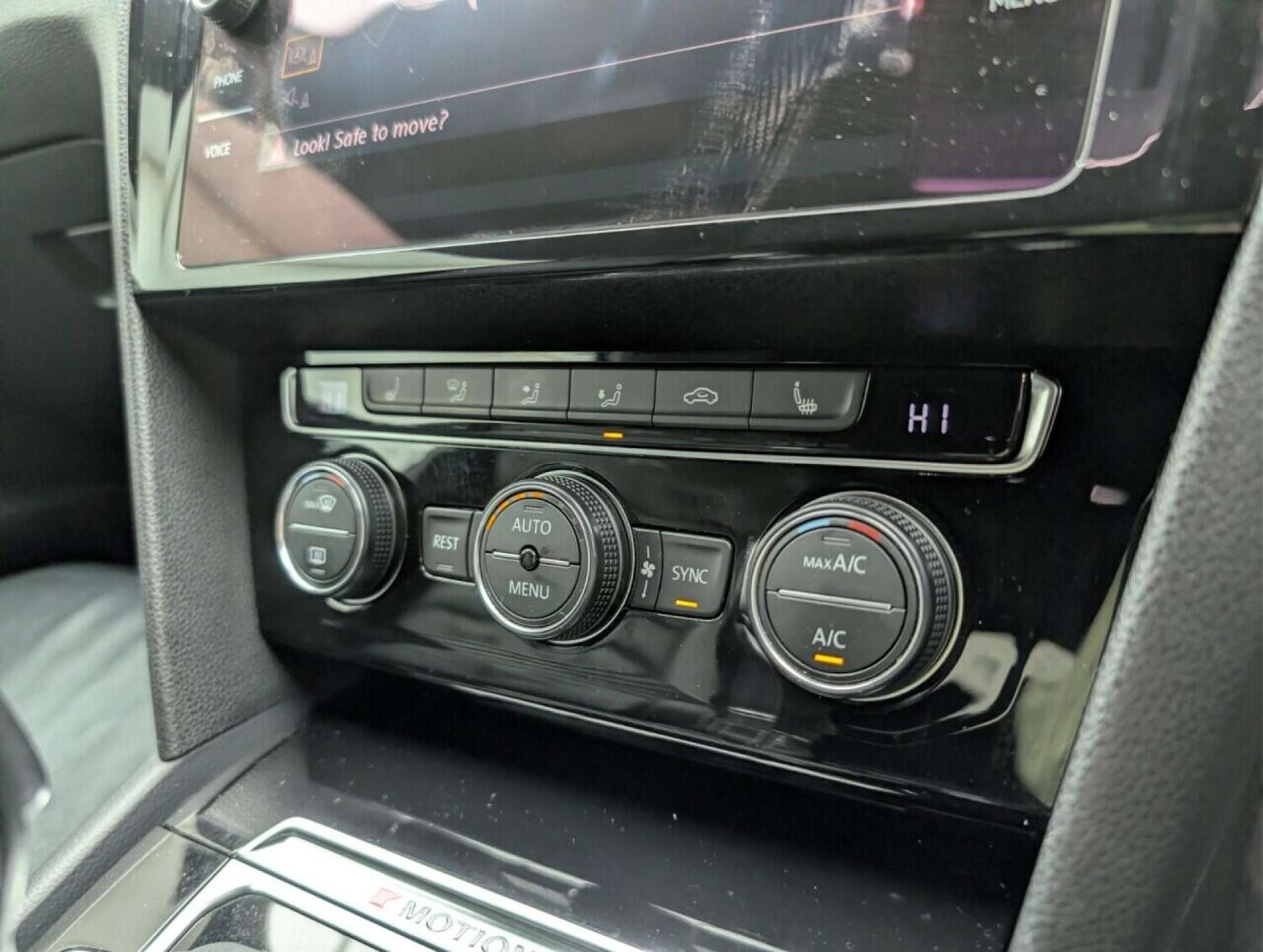 Used Volkswagen Arteon 2017 for sale - 77765800: Photo 16