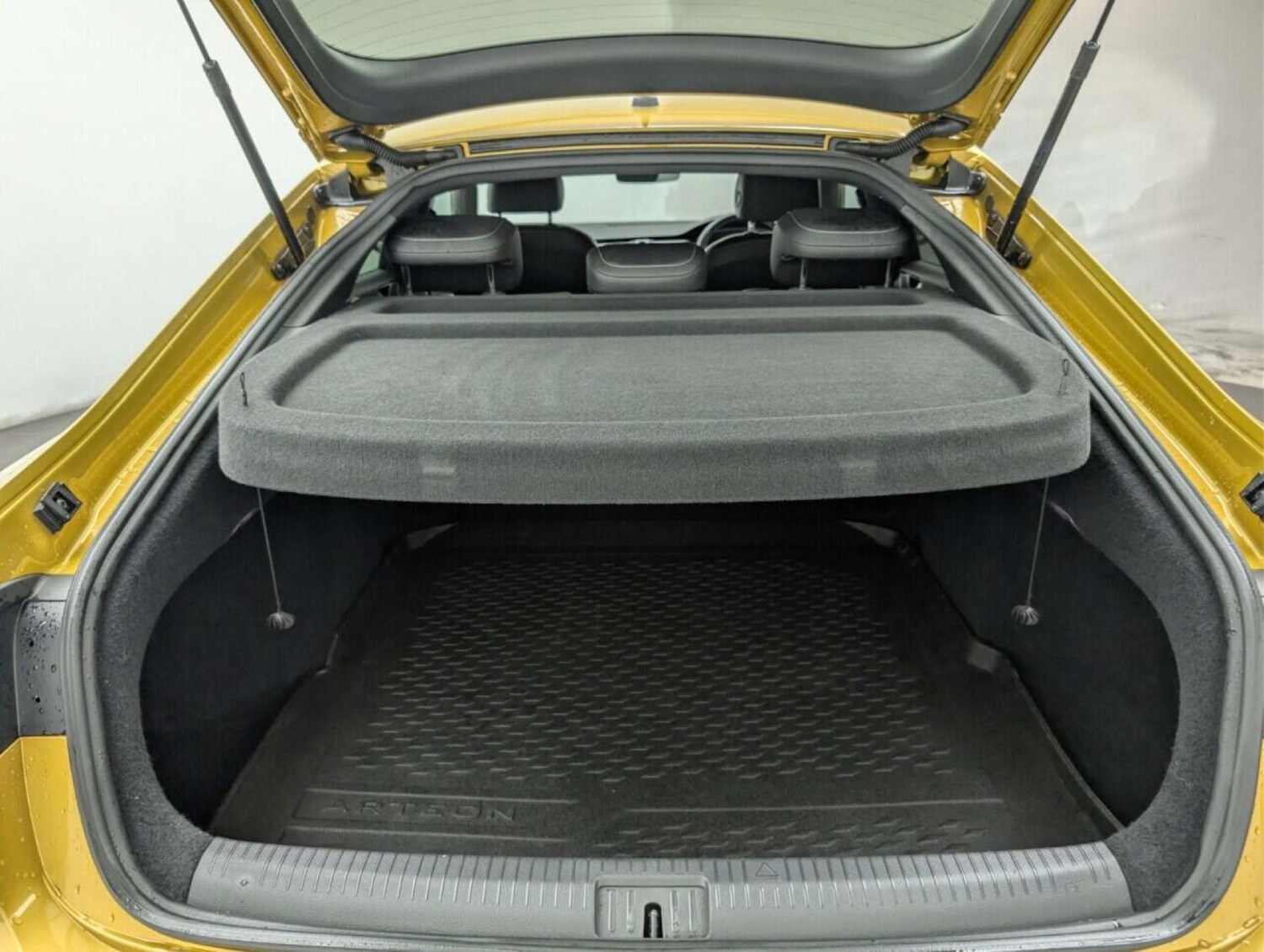 Used Volkswagen Arteon 2017 for sale - 77765800: Photo 24