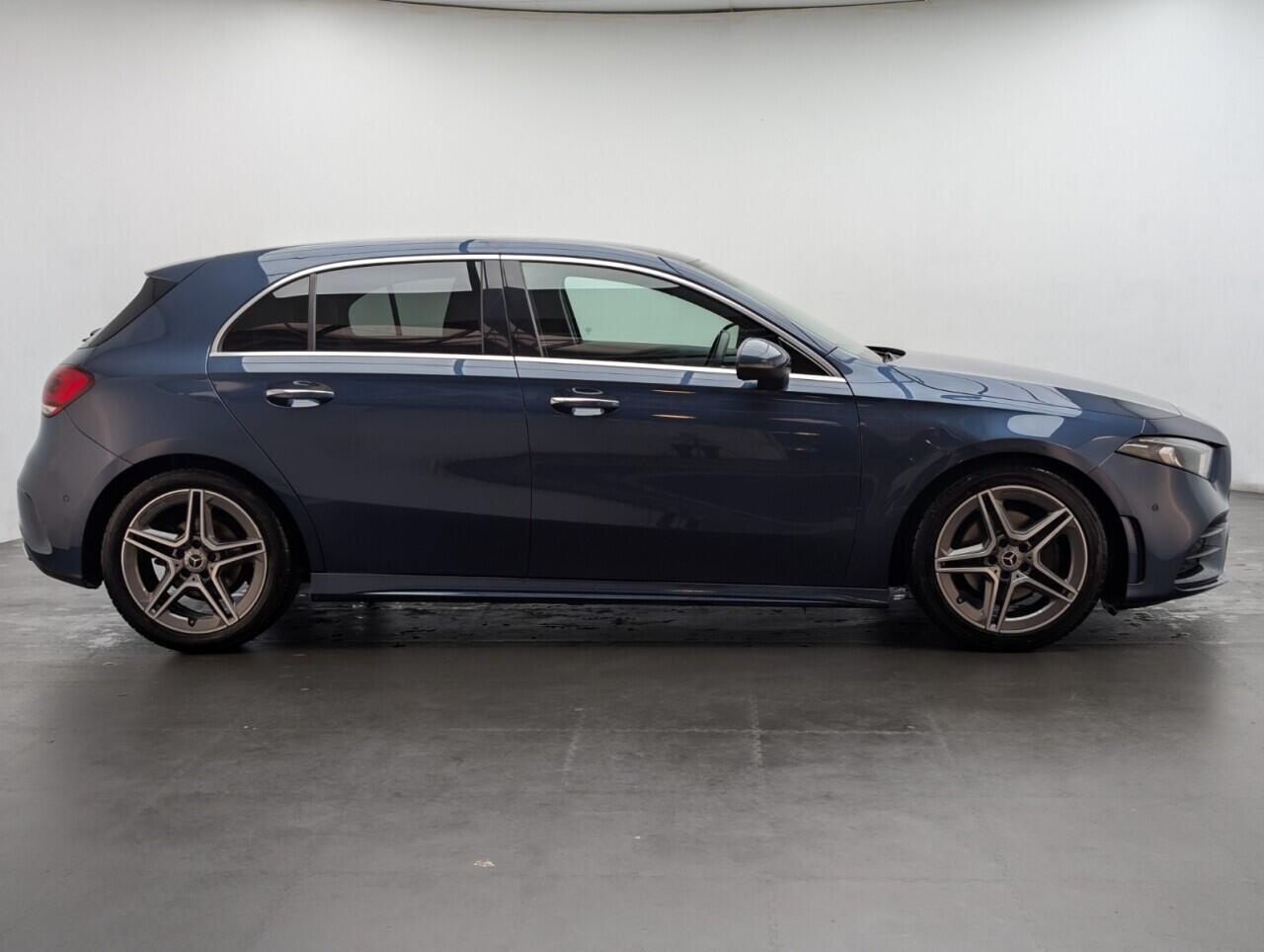 Used Mercedes-Benz A-Class for sale - 76538401: Photo 9