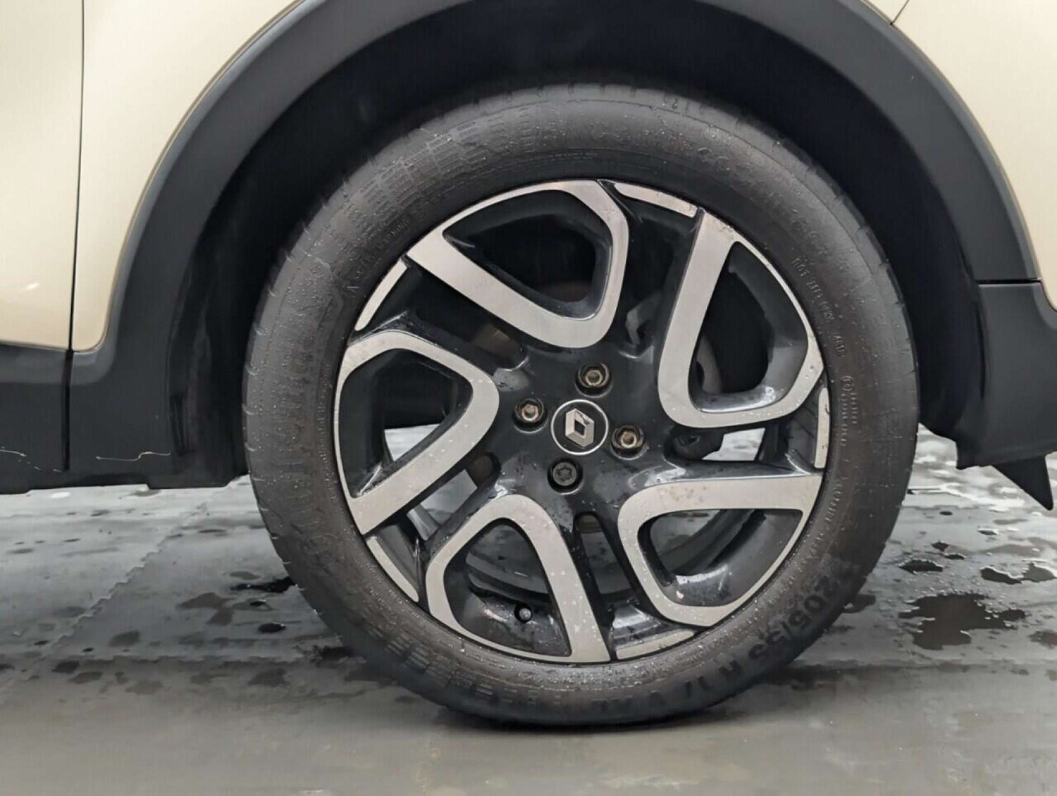 Used Renault Captur 2019 for sale - 77714323: Photo 10