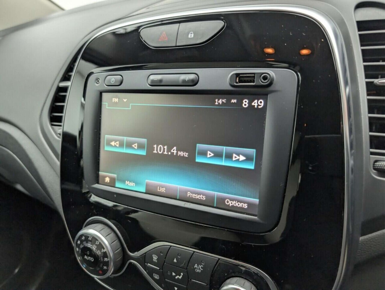 Used Renault Captur 2019 for sale - 77714323: Photo 14