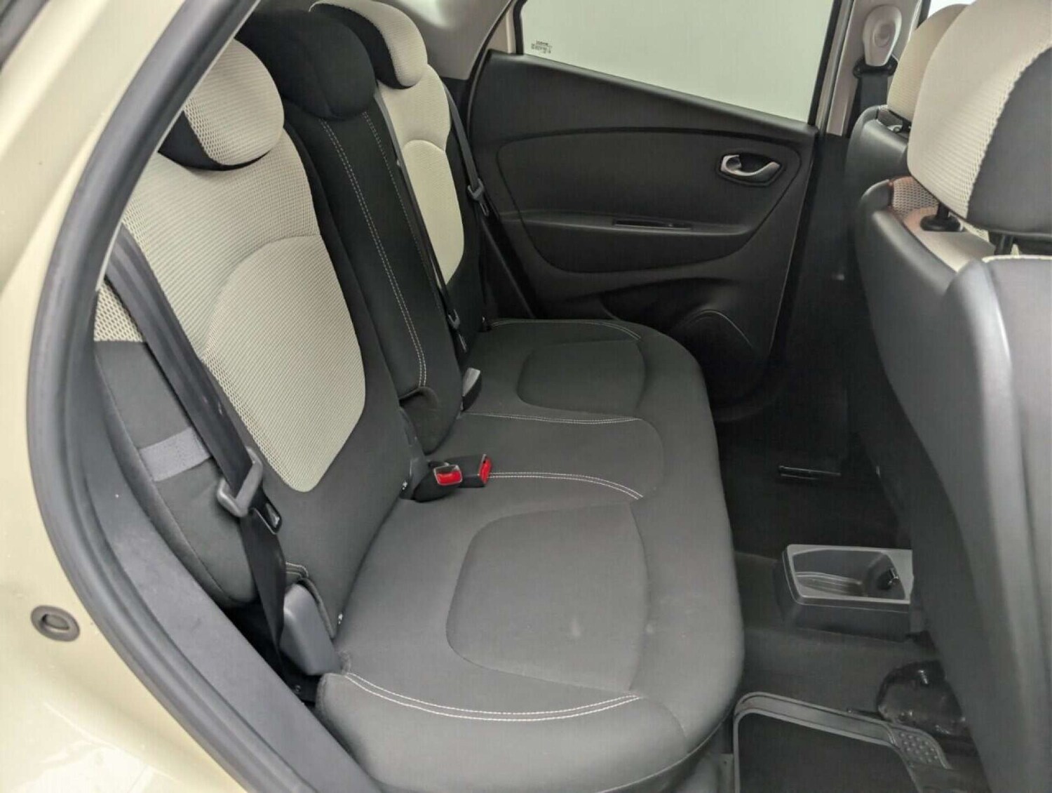 Used Renault Captur 2019 for sale - 77714323: Photo 23