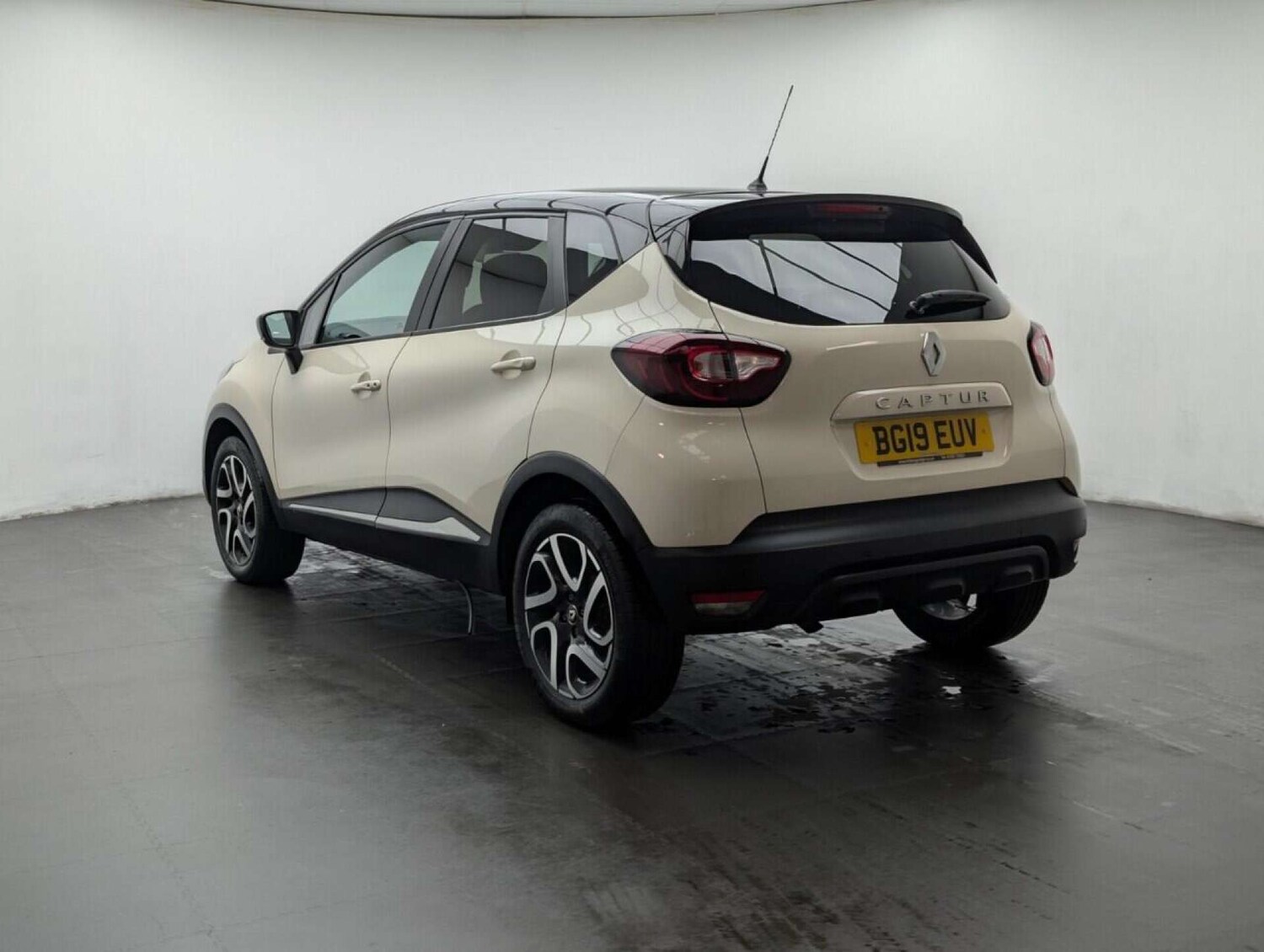 Used Renault Captur 2019 for sale - 77714323: Photo 6