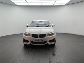 Used BMW 2 Series 2018 for sale - 76424234: Photo