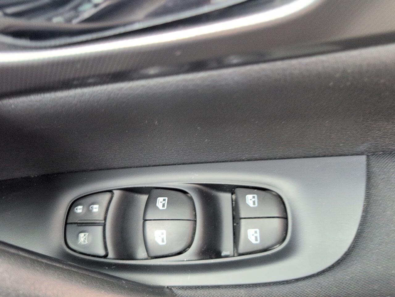 Used Nissan Qashqai 2018 for sale - 76425769: Photo 57