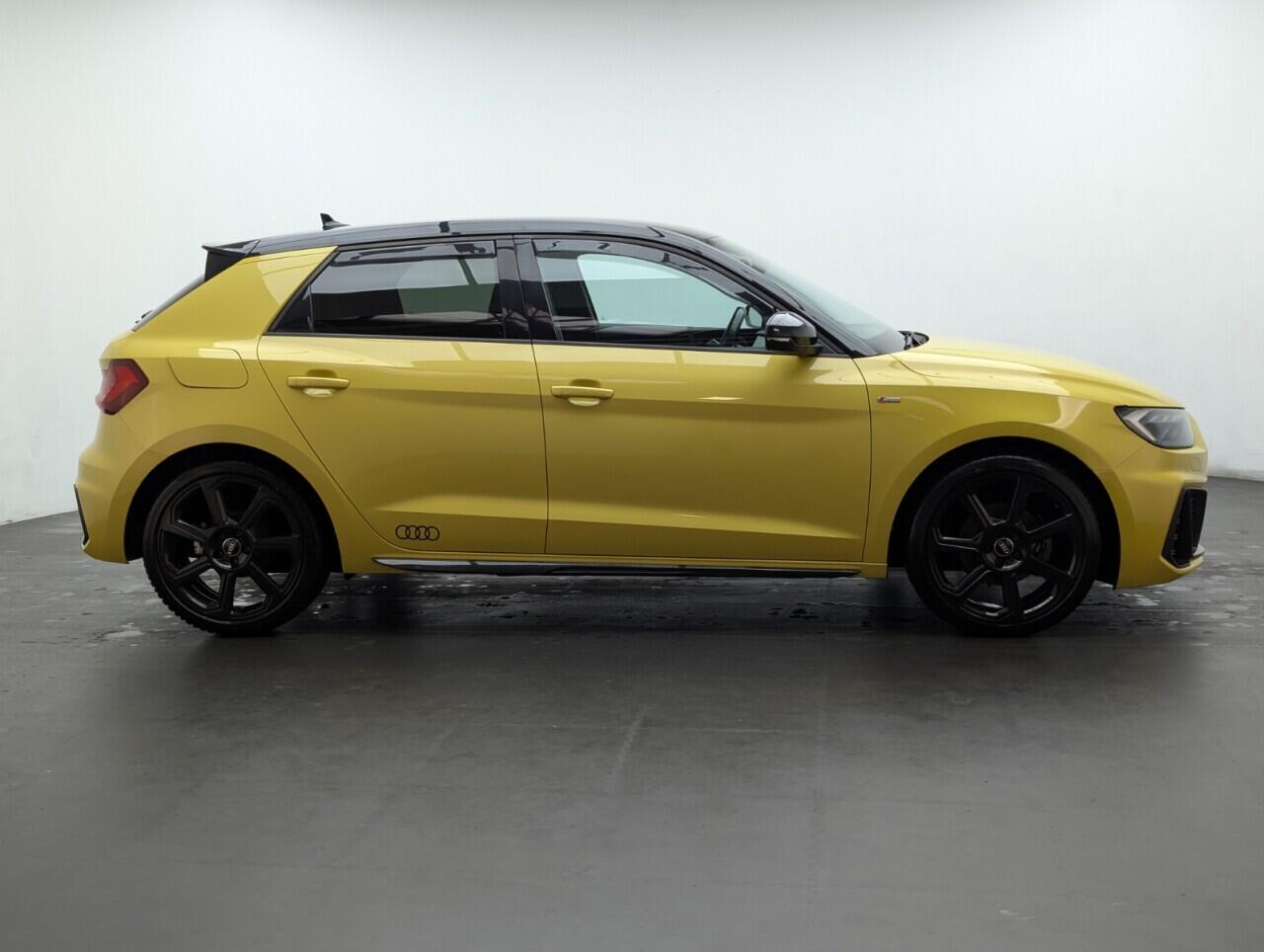 Used Audi A1 2019 for sale - 76425662: Photo 9