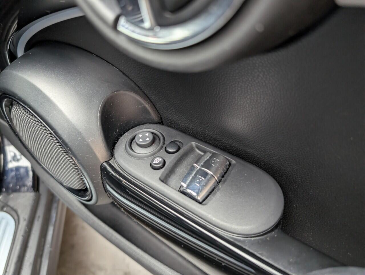 Used MINI Hatch 2023 for sale - 76645319: Photo 21