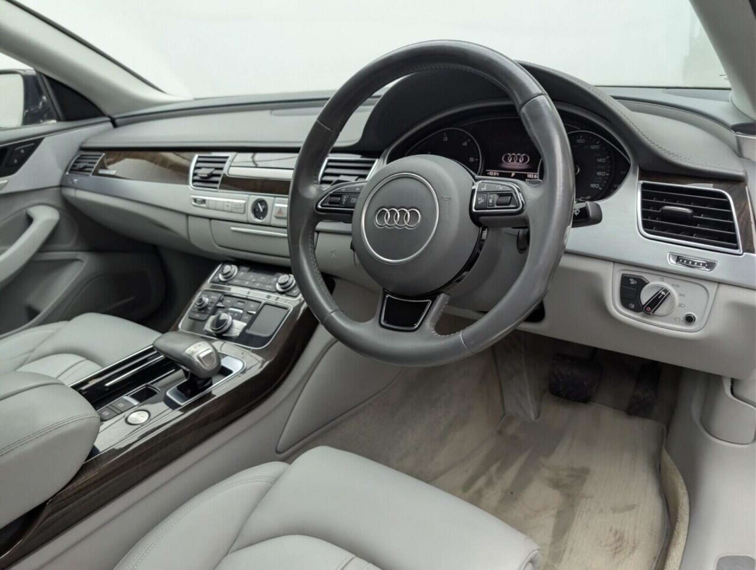 Used Audi A8 2016 for sale - 77713971: Photo 11