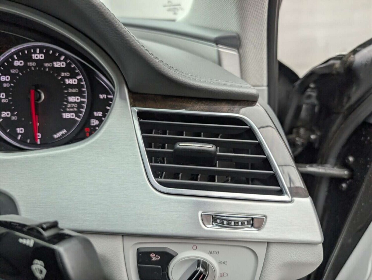 Used Audi A8 2016 for sale - 77713971: Photo 17