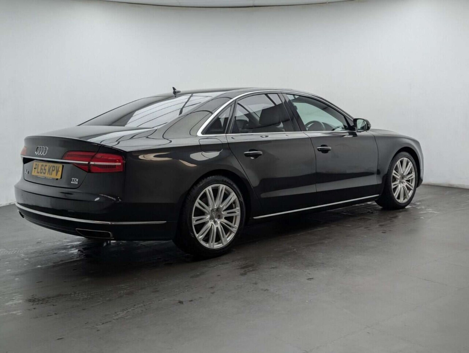 Used Audi A8 2016 for sale - 77713971: Photo 8
