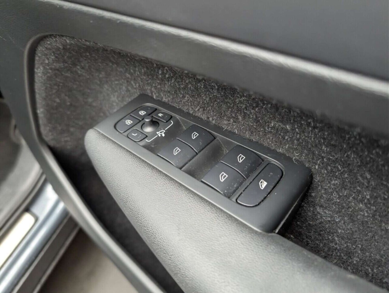 Used Volvo XC40 2020 for sale - 77714197: Photo 20