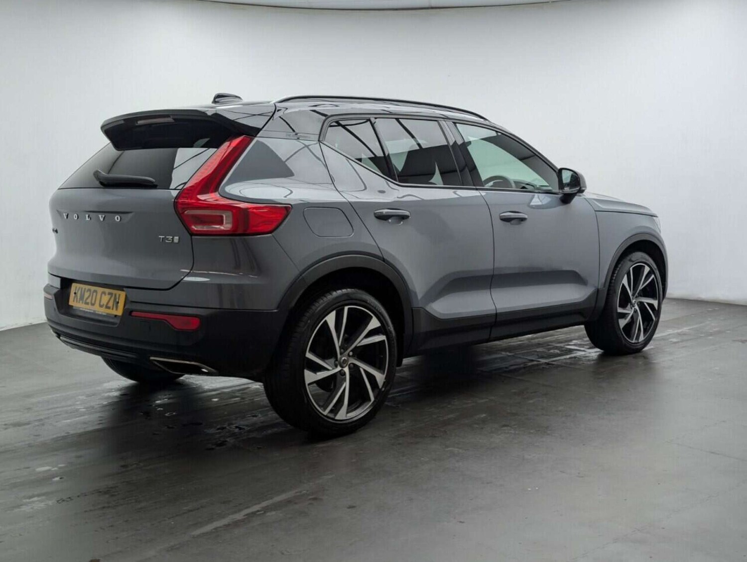 Used Volvo XC40 2020 for sale - 77714197: Photo 8