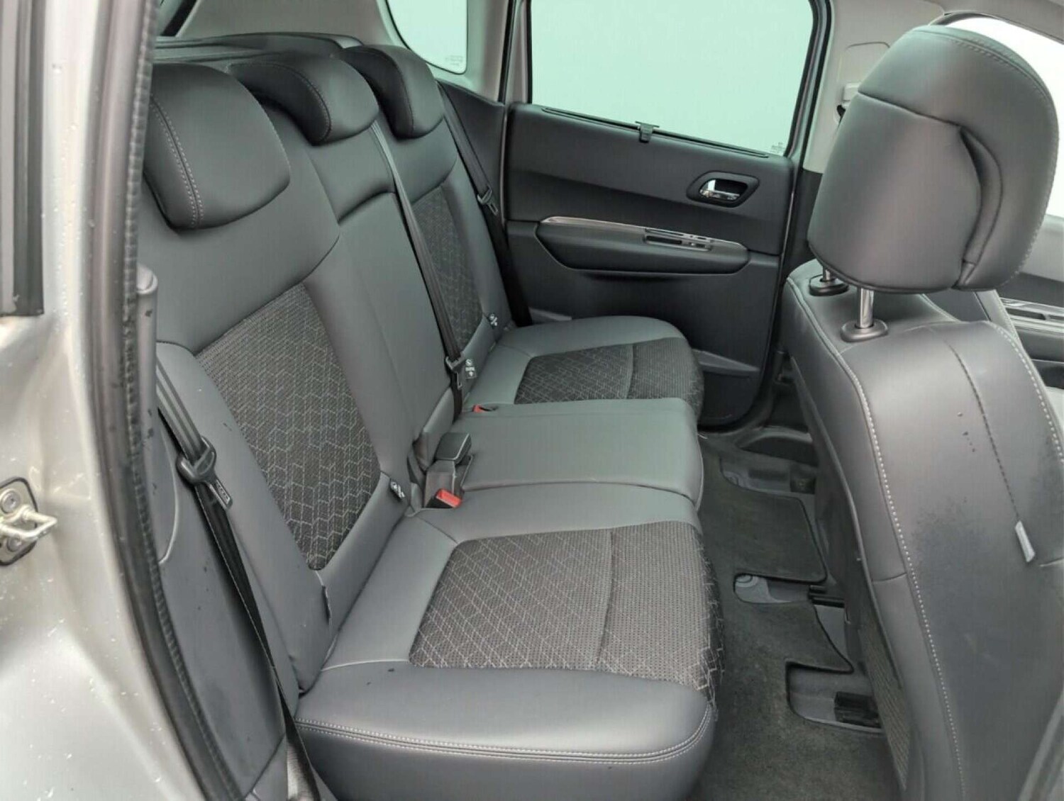 Used Peugeot 3008 2017 for sale - 77714093: Photo 22