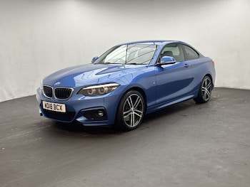 Used BMW 2 Series 2018 for sale - 79301118: Photo