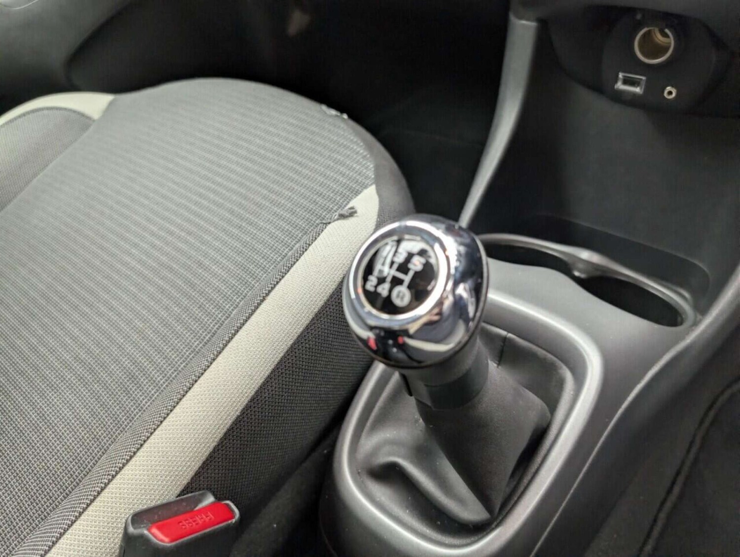 Used Toyota AYGO 2021 for sale - 77713680: Photo 17