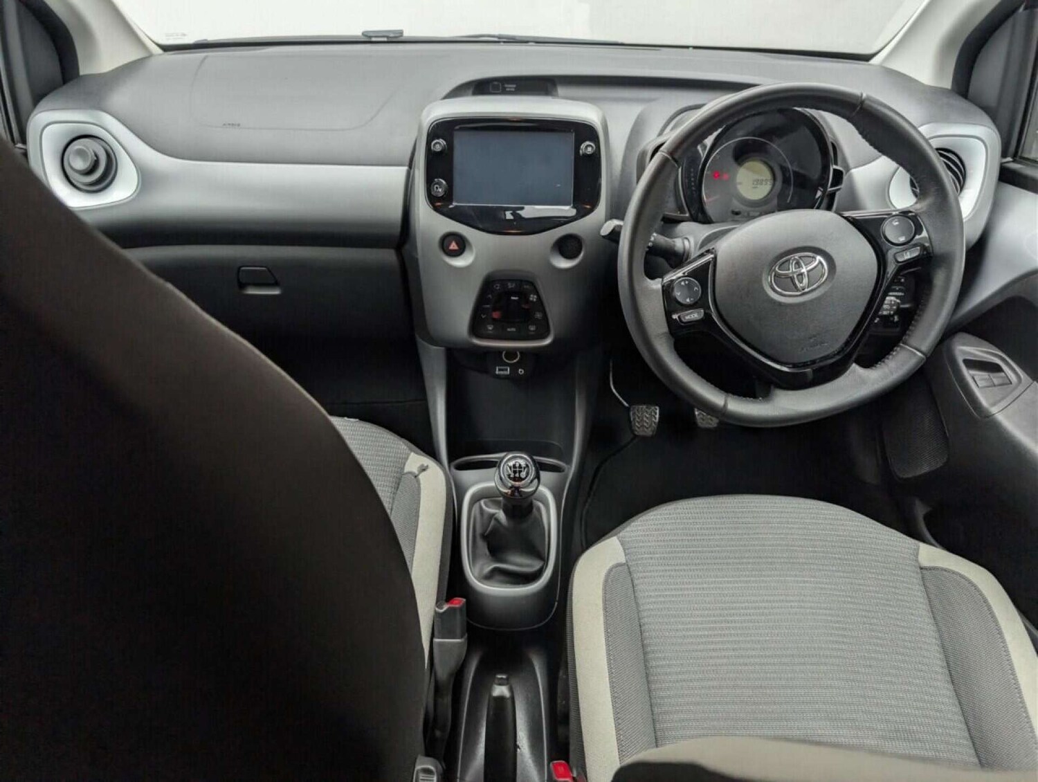 Used Toyota AYGO 2021 for sale - 77713680: Photo 22