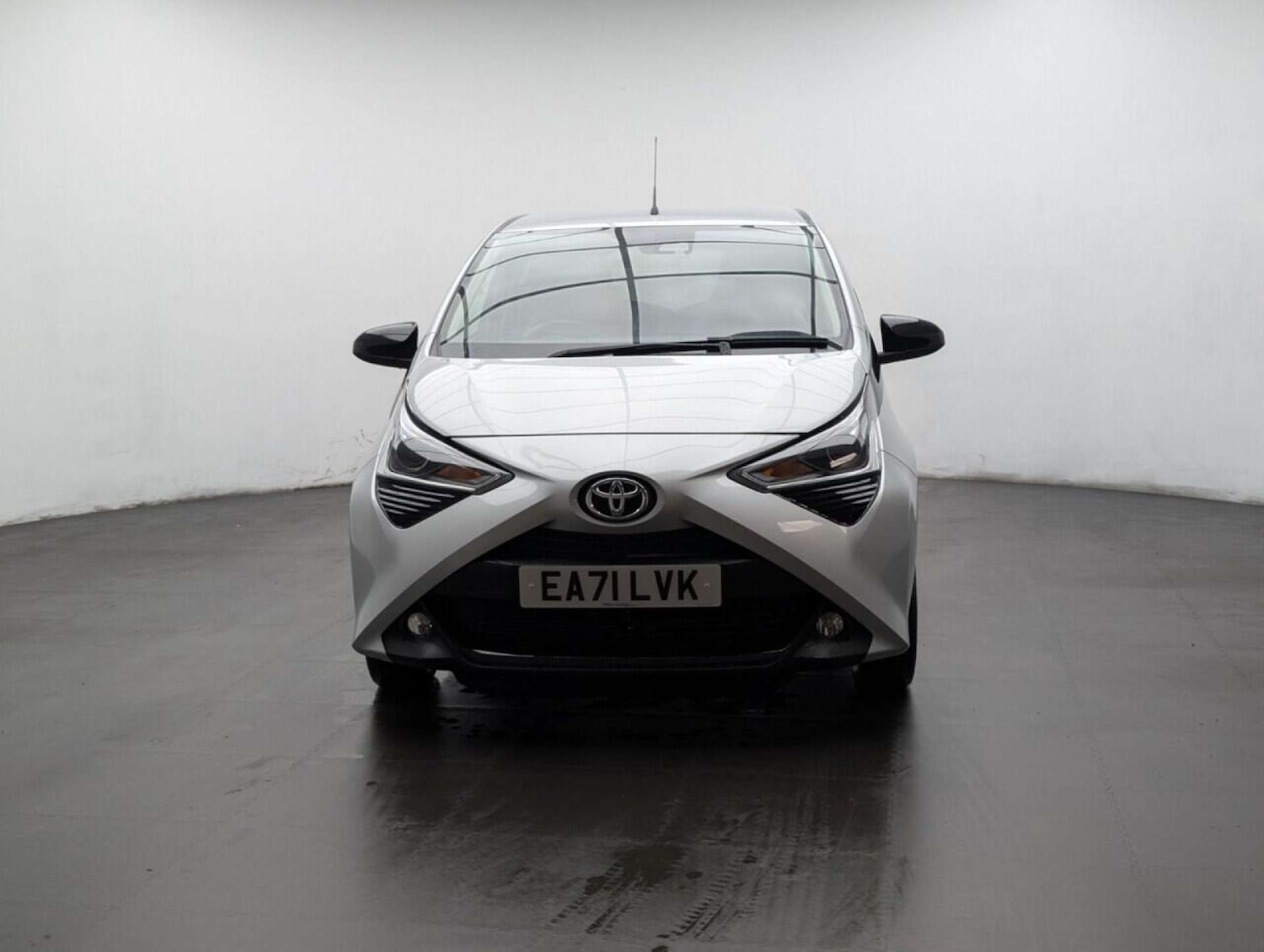 Used Toyota AYGO 2021 for sale - 77713680: Photo 3