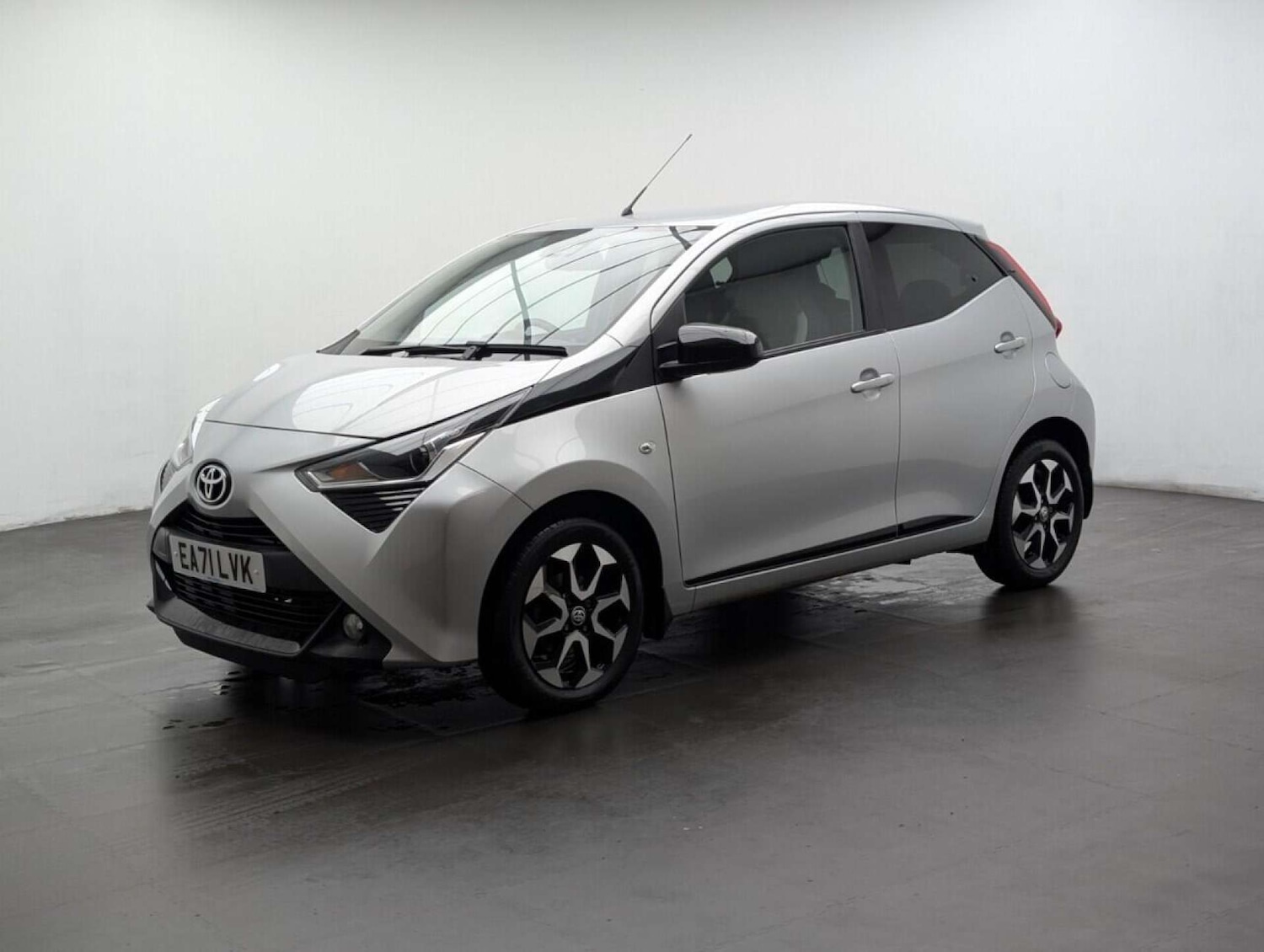 Used Toyota AYGO 2021 for sale - 77713680: Photo 4