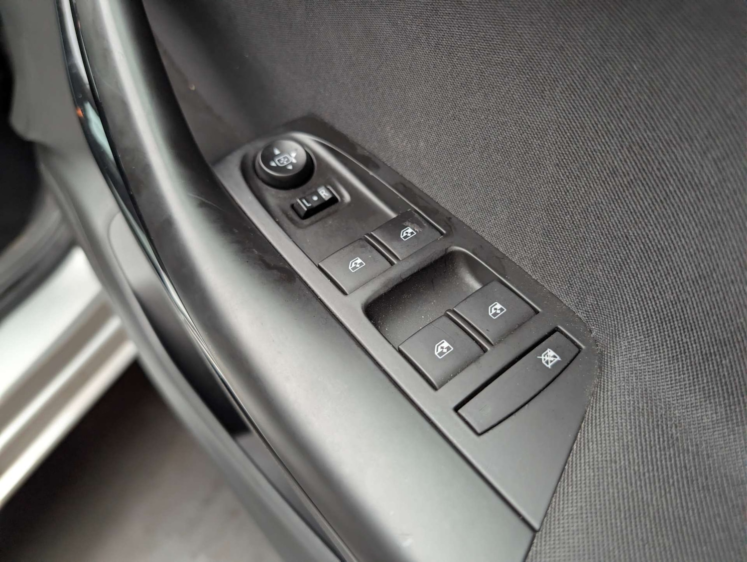 Used Vauxhall Astra 2018 for sale - 78078339: Photo 14