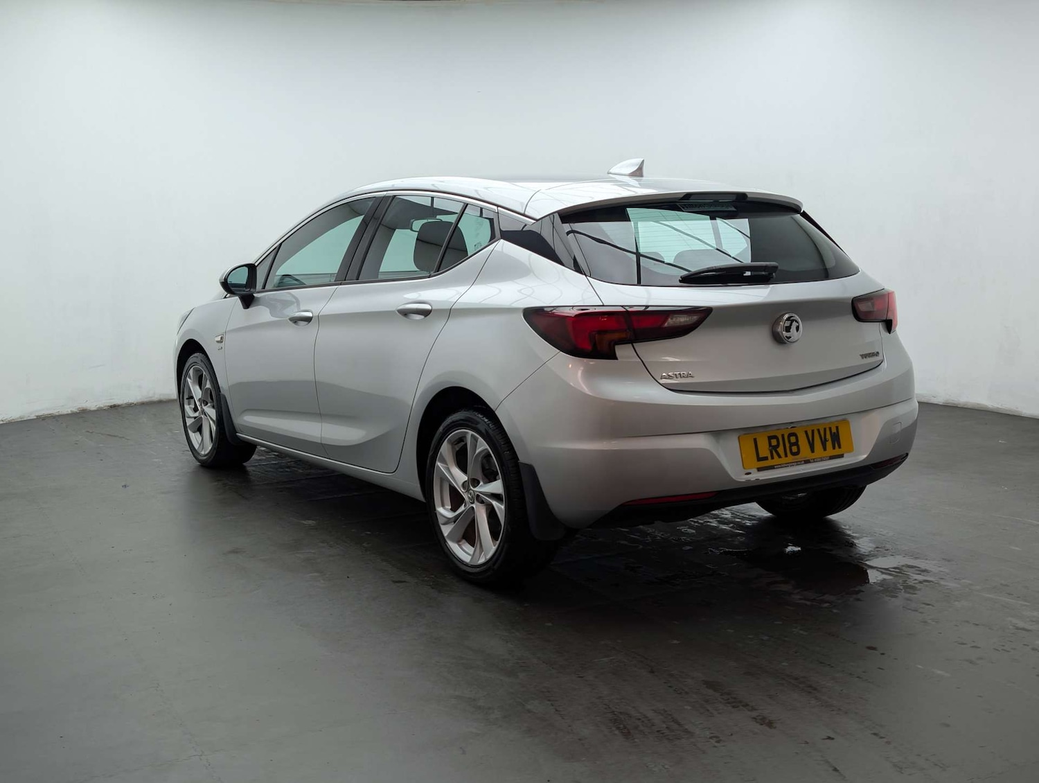 Used Vauxhall Astra 2018 for sale - 78078339: Photo 6
