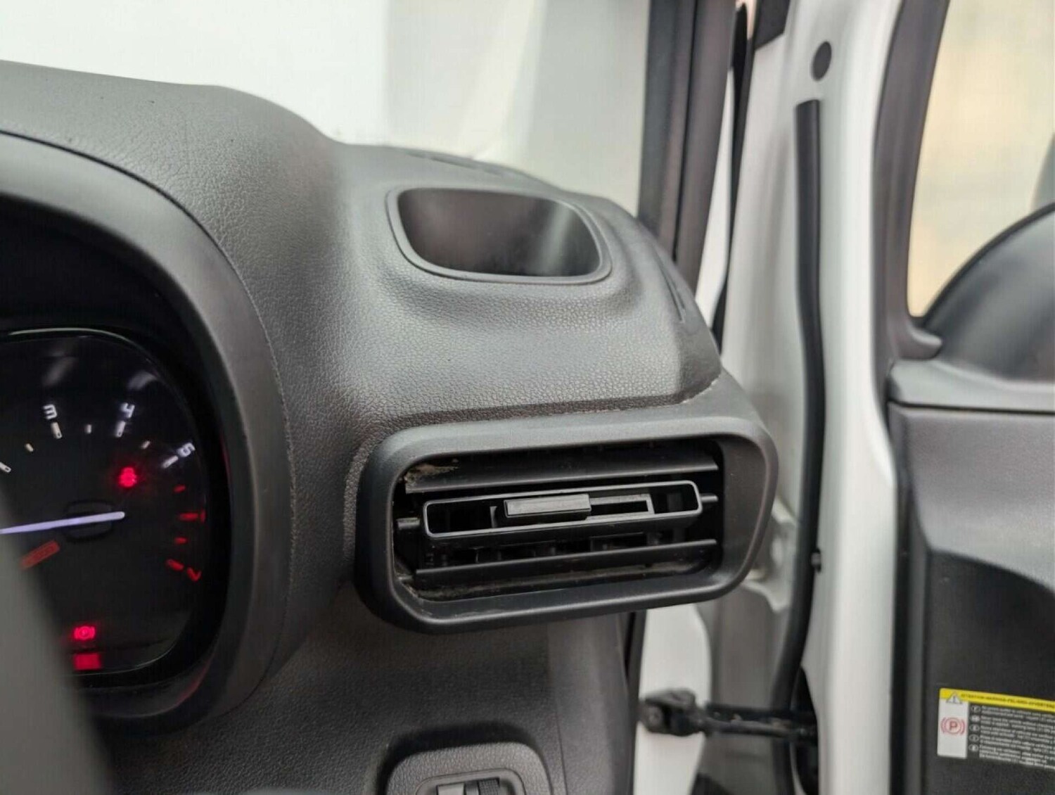 Used Citroen Berlingo 2019 for sale - 77714879: Photo 18