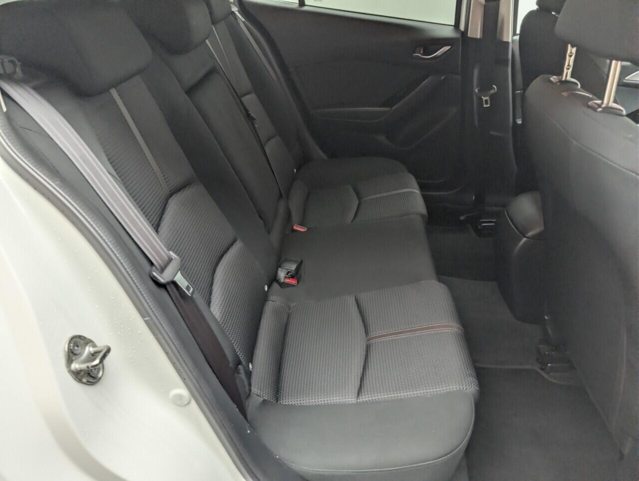 Used Mazda Mazda3 2018 for sale - 76657447: Photo 24