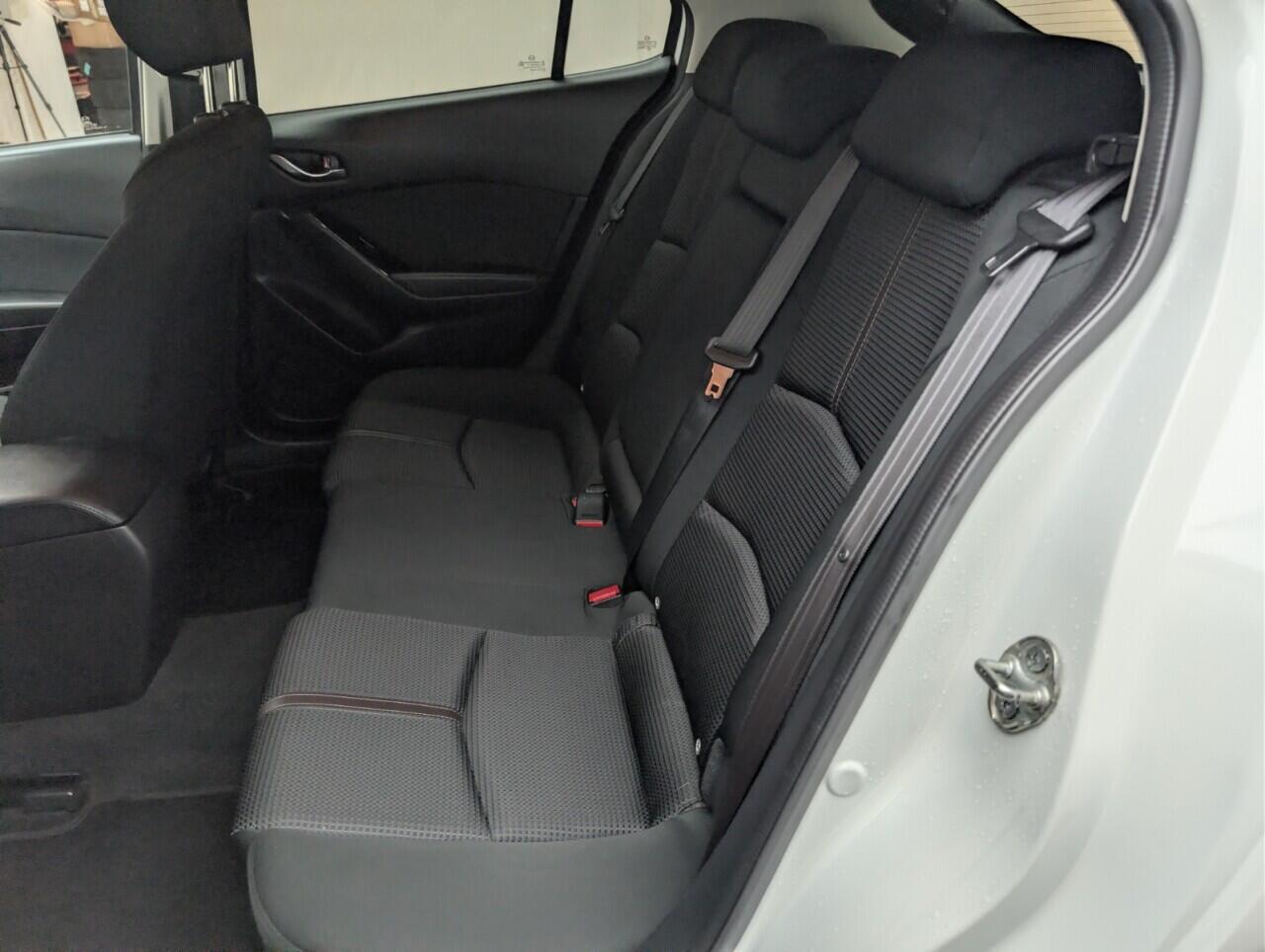 Used Mazda Mazda3 2018 for sale - 76657447: Photo 26