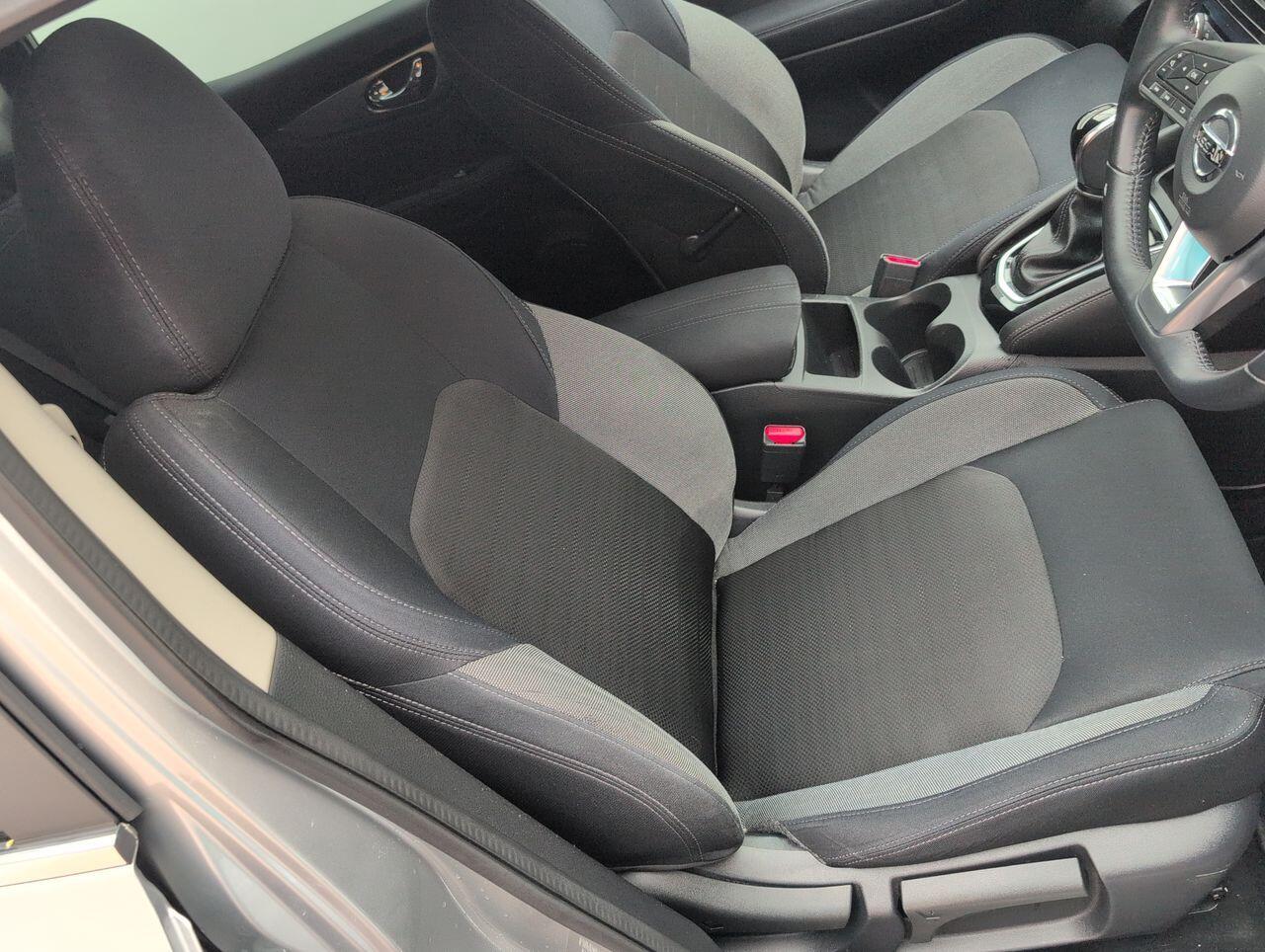 Used Nissan Qashqai 2017 for sale - 76423684: Photo 12