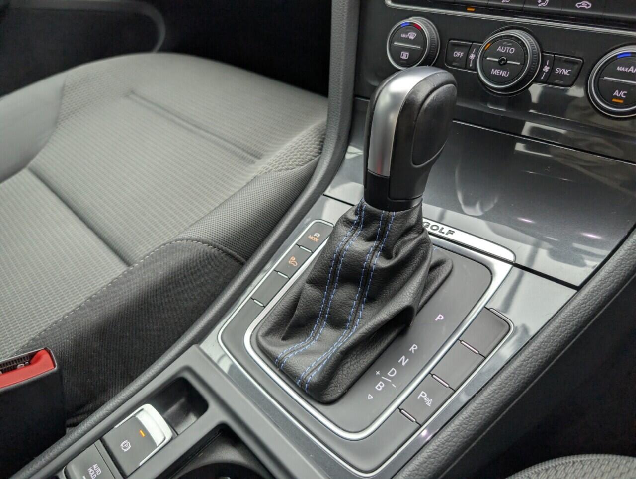 Used Volkswagen Golf 2020 for sale - 77130778: Photo 17