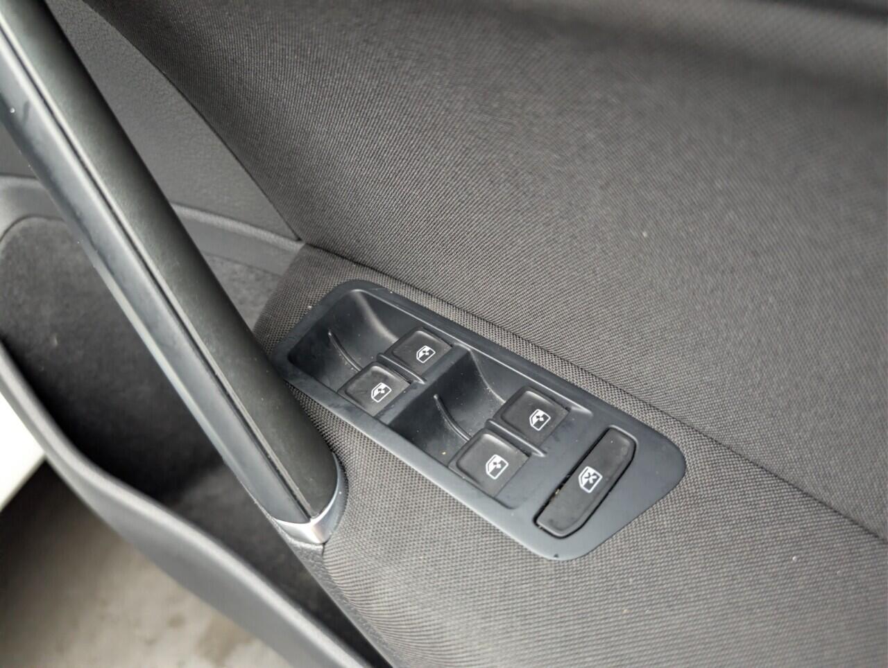 Used Volkswagen Golf 2020 for sale - 77130778: Photo 20