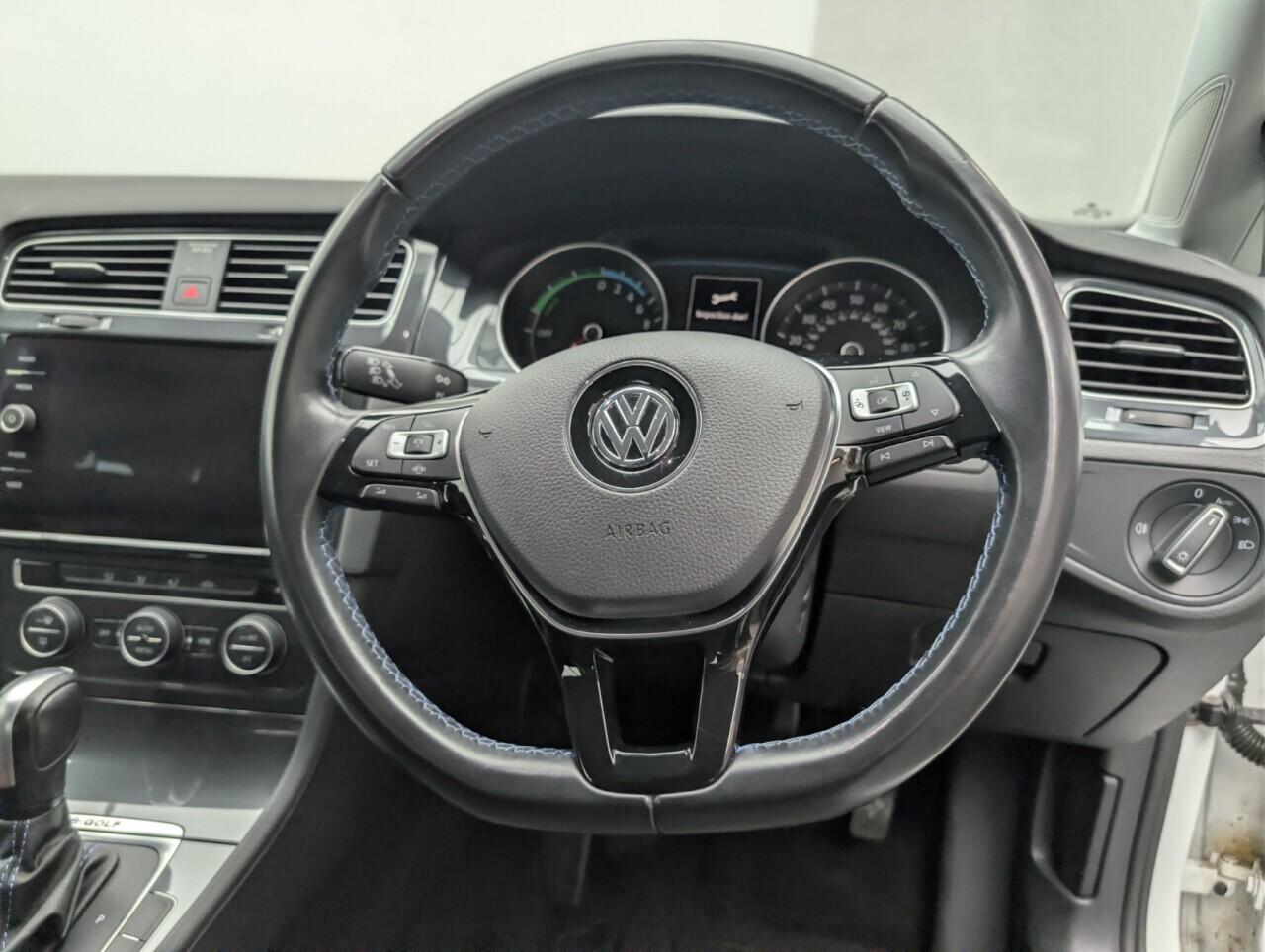 Used Volkswagen Golf 2020 for sale - 77130778: Photo 21