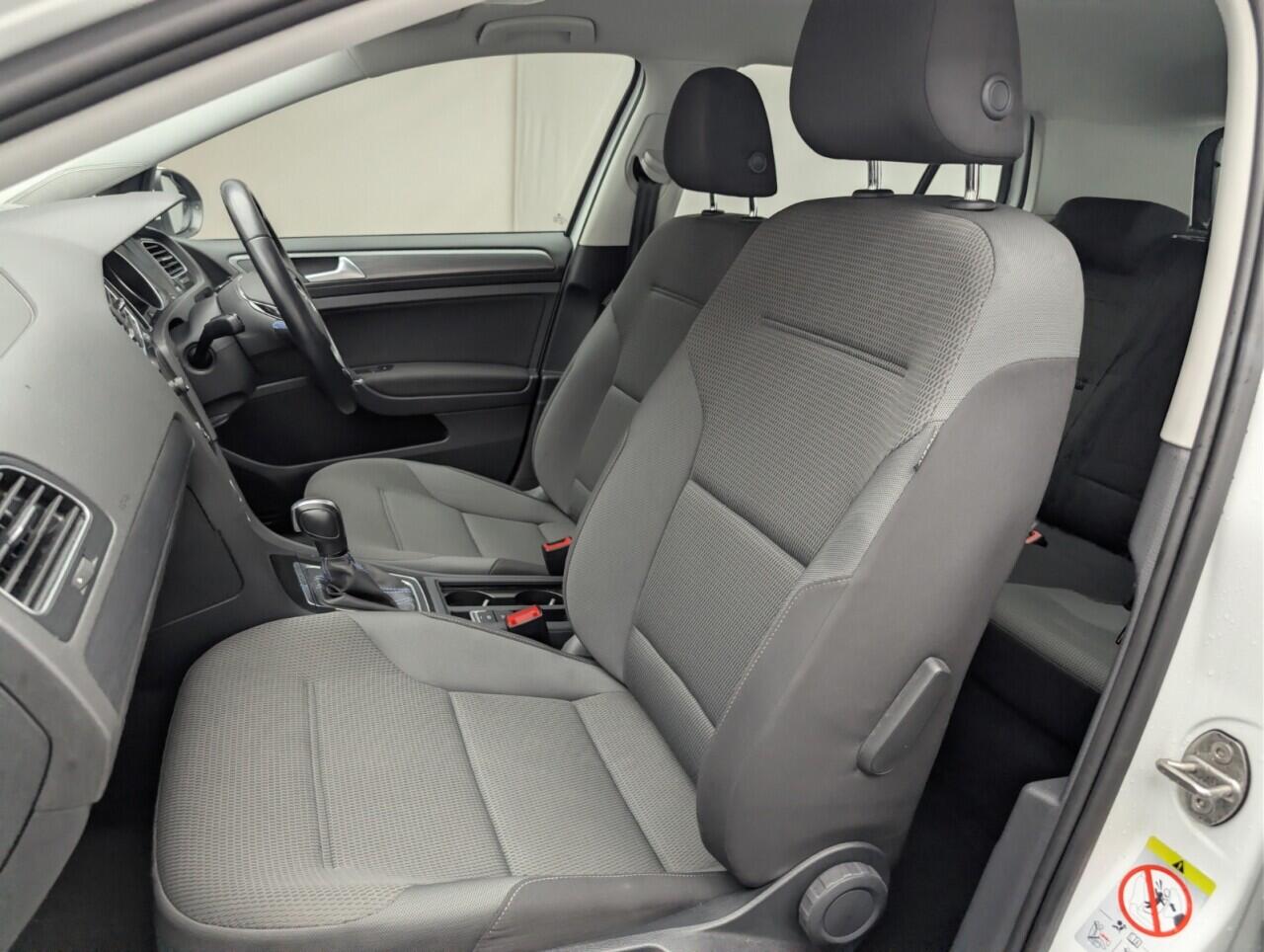 Used Volkswagen Golf 2020 for sale - 77130778: Photo 26