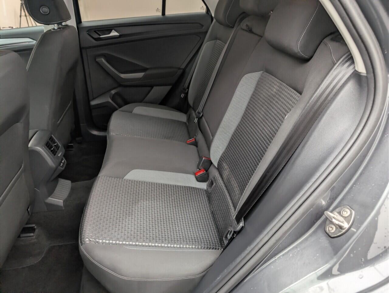 Used Volkswagen T-Roc 2021 for sale - 76633749: Photo 27