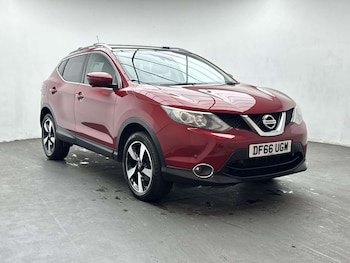 Used Nissan Qashqai 2016 for sale - 79360401: Photo