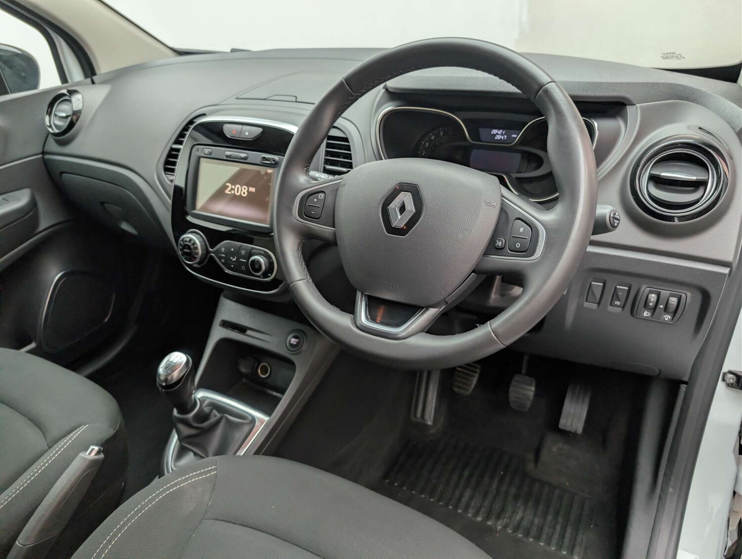 Used Renault Captur 2019 for sale - 78131934: Photo 18